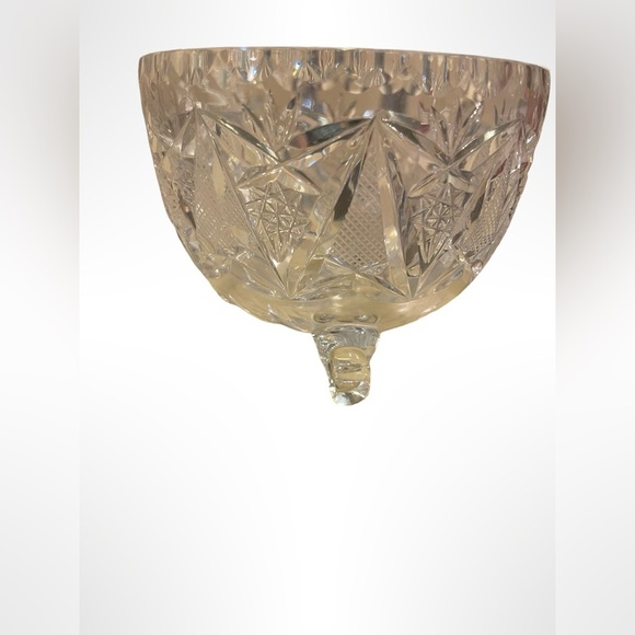 Elegant footed Crystal Glass Bowl with beautiful star pattern circuit 1940s - Picture 1 of 1